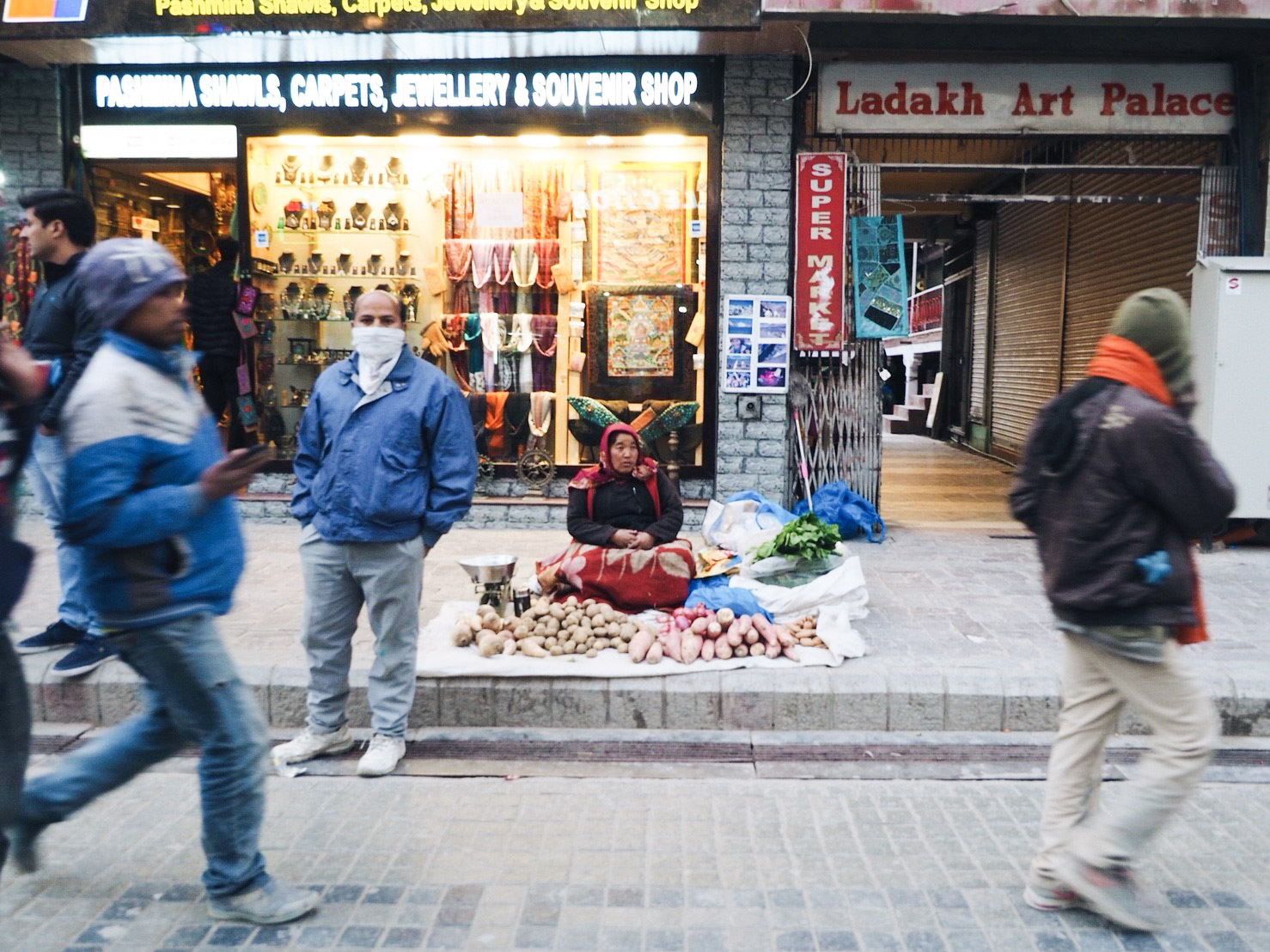 Leh - แต่งแล้ว_๑๘๐๖๒๒_0186.jpg