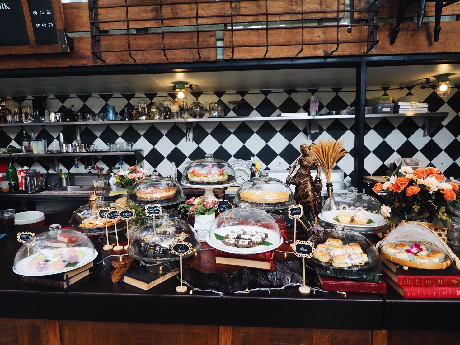 _๑๘๐๖๑๕_0154