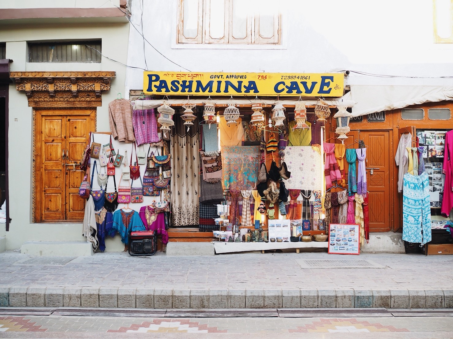 Leh - แต่งแล้ว_๑๘๐๖๒๓_0247