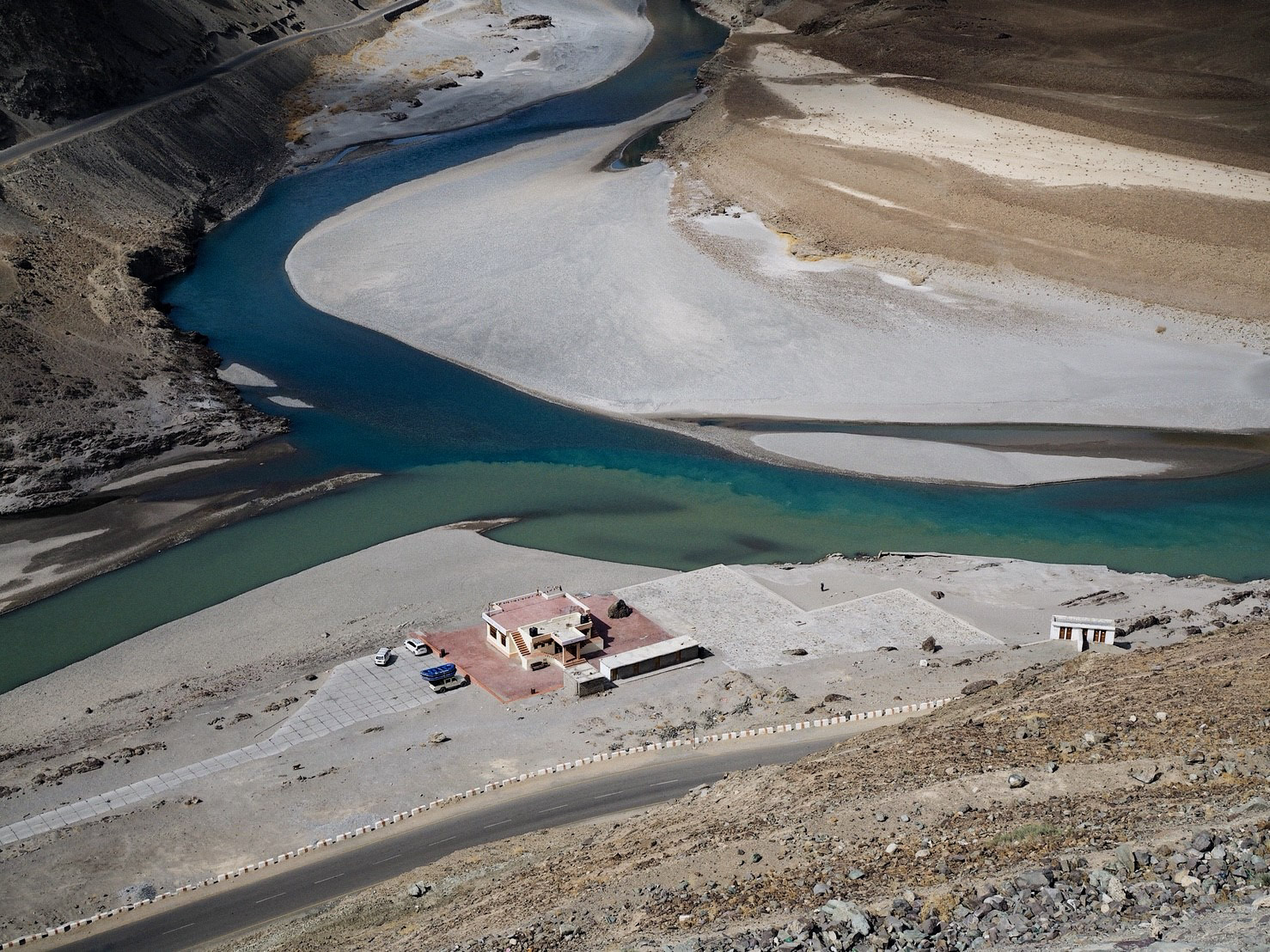 Leh - แต่งแล้ว_๑๘๐๖๒๓_0230.jpg